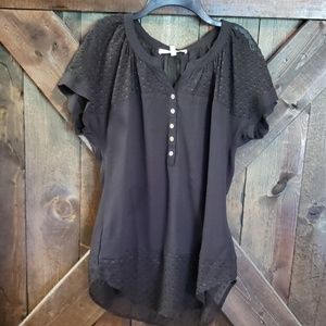 NWT Black, capped sleeve blouse